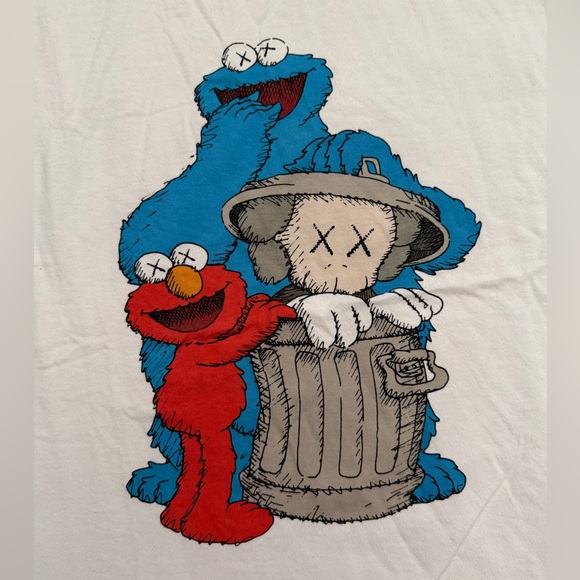 KAWS x Uniqlo UT x Sesame Street Cookie Monster/ Elmo White T-Shirt Men's XL - Picture 2 of 4